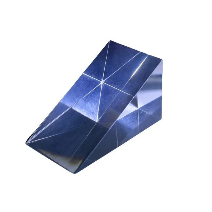 Littrow Prism pre laserové ladenie dutín